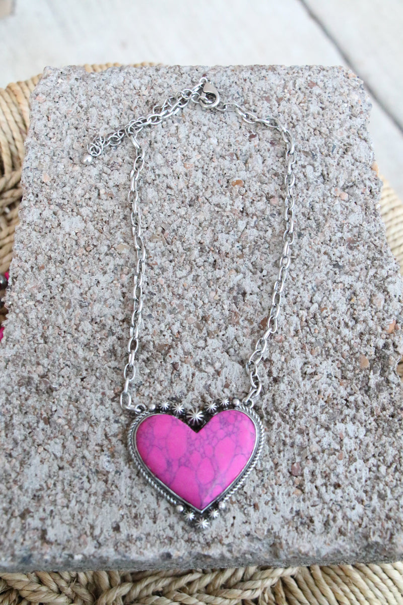 0050 PINK HEART NECKLACE