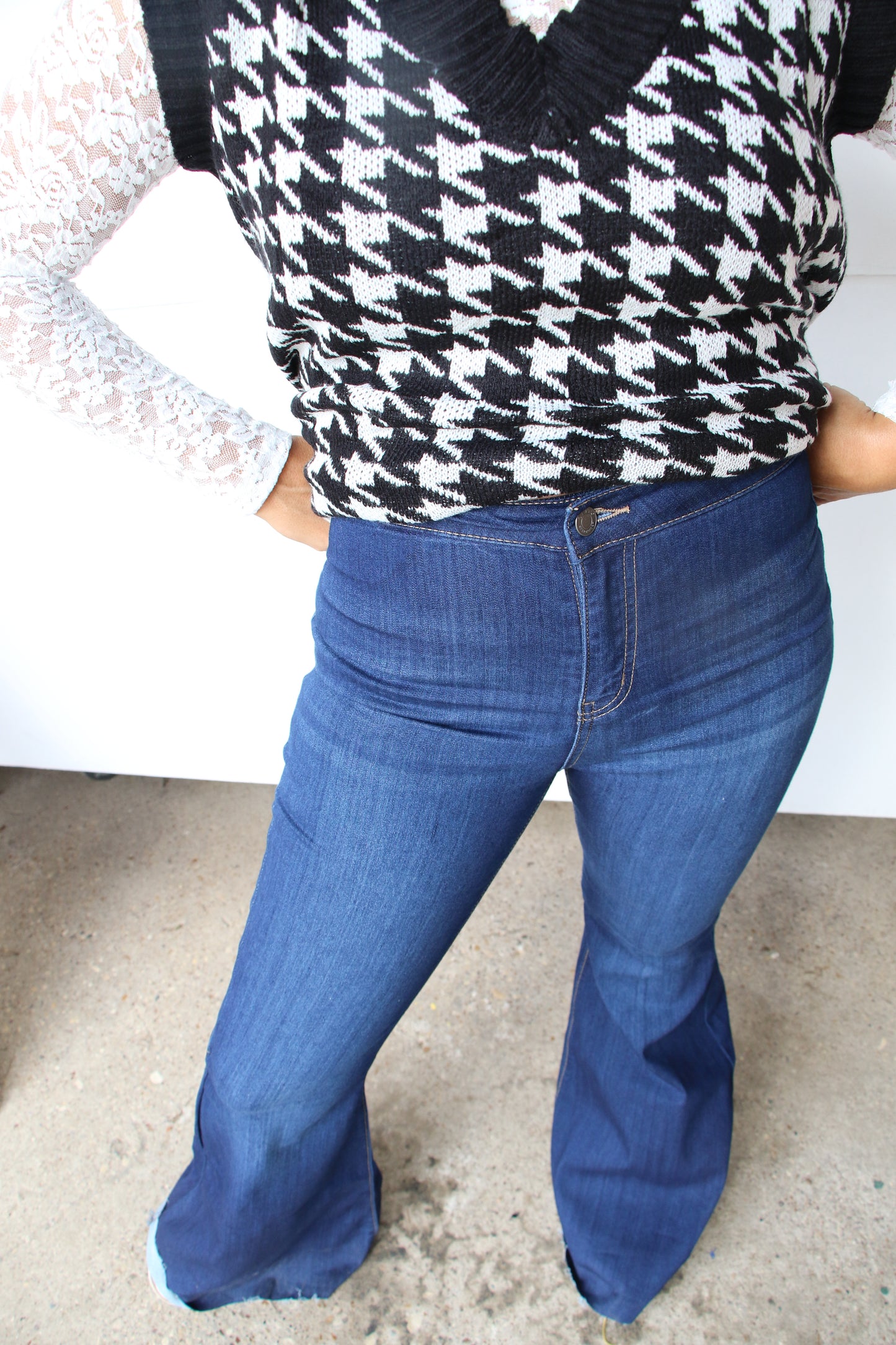 38660 HIGH RISE SUPER FLARE JEANS